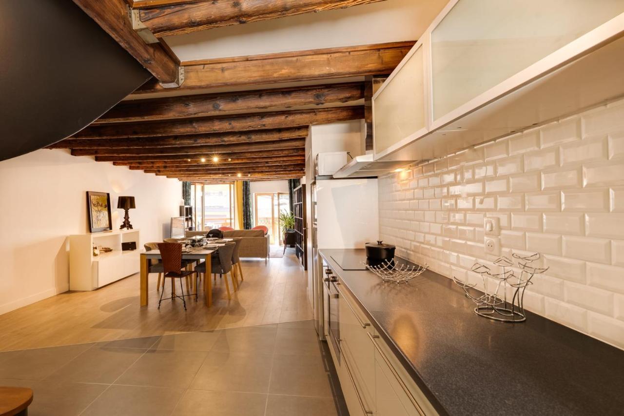 Le Balcon Du Chateau - Aprtement 75 Square Meter In The Annecy Center Esterno foto